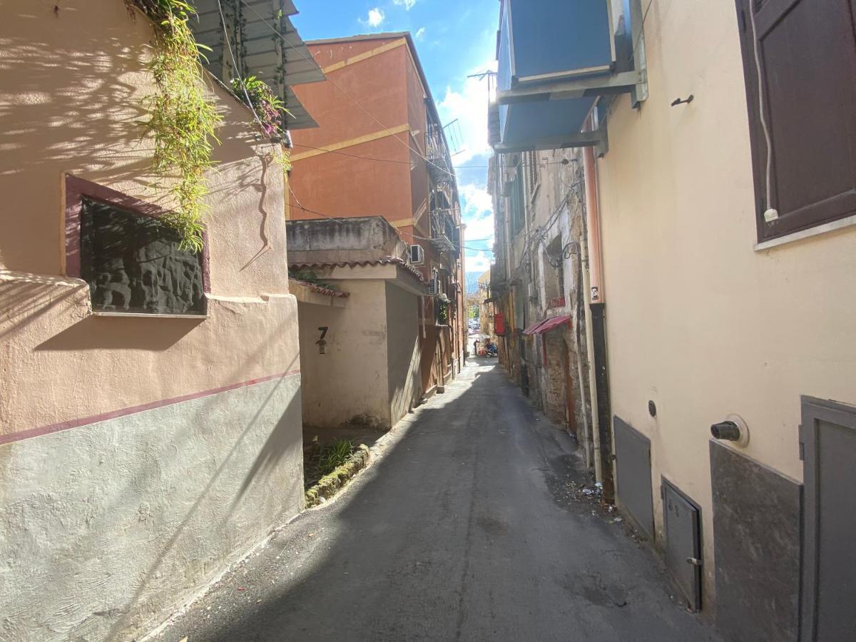 Palazzo Rea Apartment Palermo Ngoại thất bức ảnh