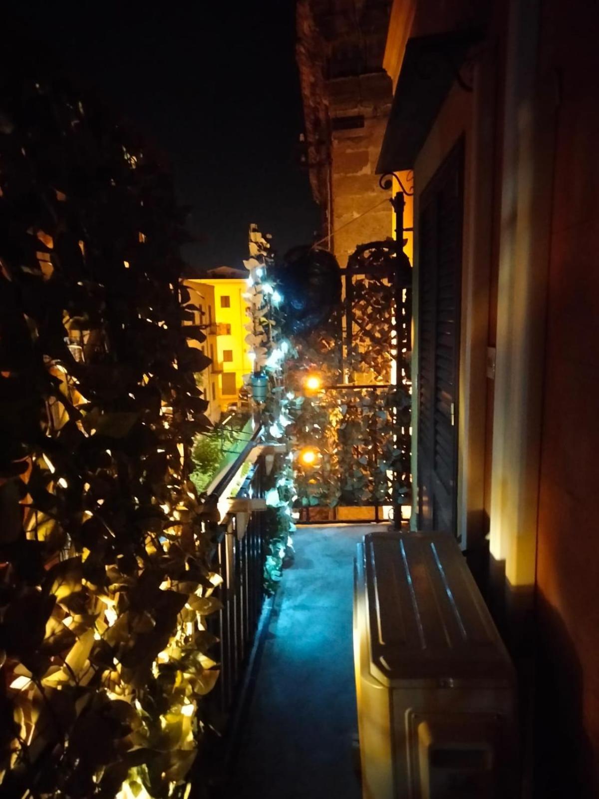 Palazzo Rea Apartment Palermo Ngoại thất bức ảnh